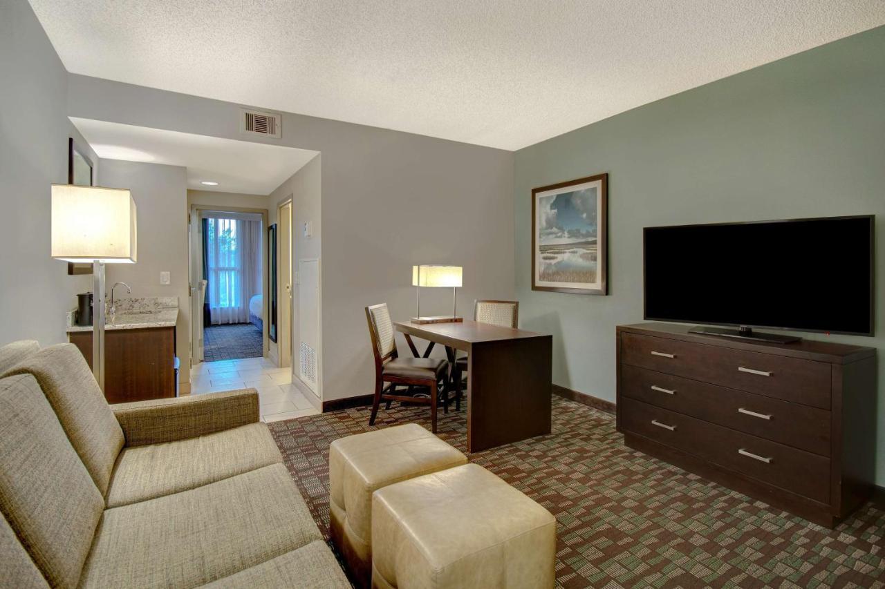 Embassy Suites By Hilton Jacksonville Baymeadows Extérieur photo